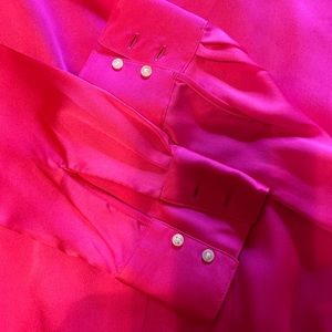 Neon Pink long sleeve BR top!🎀💞💖